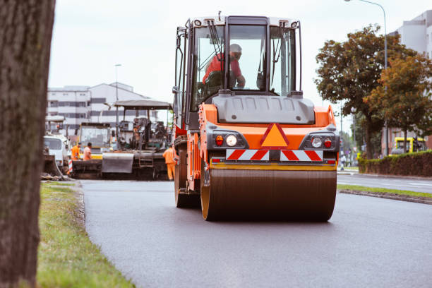 Best Residential Driveway Paver Services  in Brownlee Park, MI